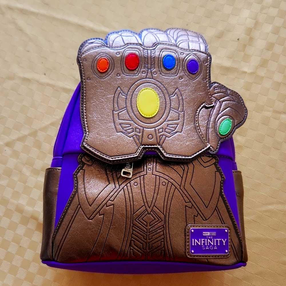 Loungefly Infinity Gauntlet Thanos mini backpack NWT